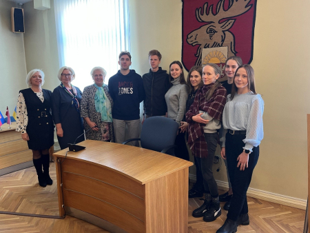 Studējošie apmeklē nozīmīgas iestādes Jelgavā
